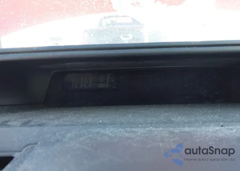 2012 Toyota Prius C Four из США, поврежденный, VIN JTDKDTB35C1011032